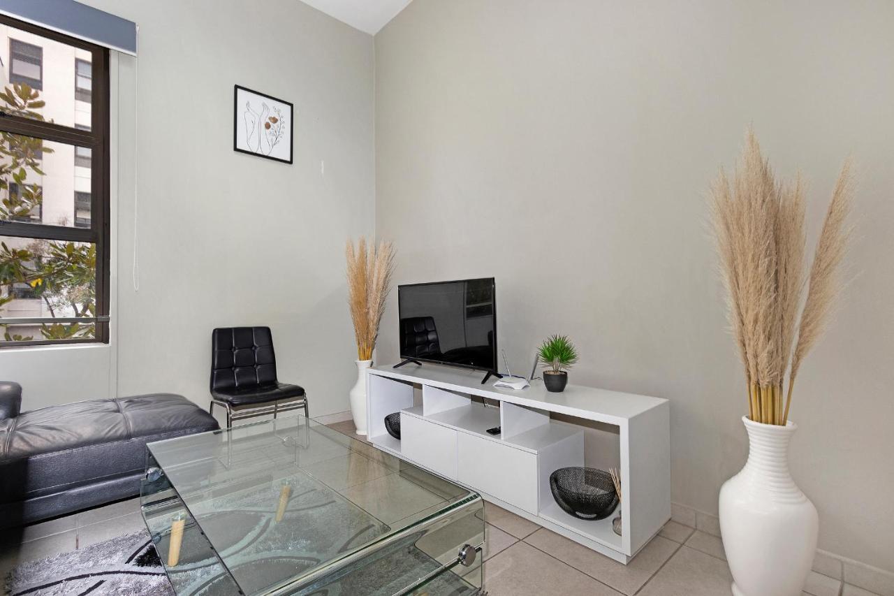 Urban Oasis Apartments At The Bolton Johannesburg Kültér fotó