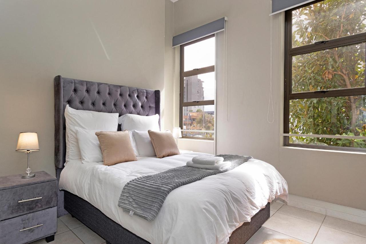 Urban Oasis Apartments At The Bolton Johannesburg Kültér fotó