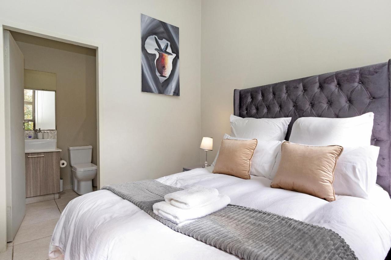 Urban Oasis Apartments At The Bolton Johannesburg Kültér fotó
