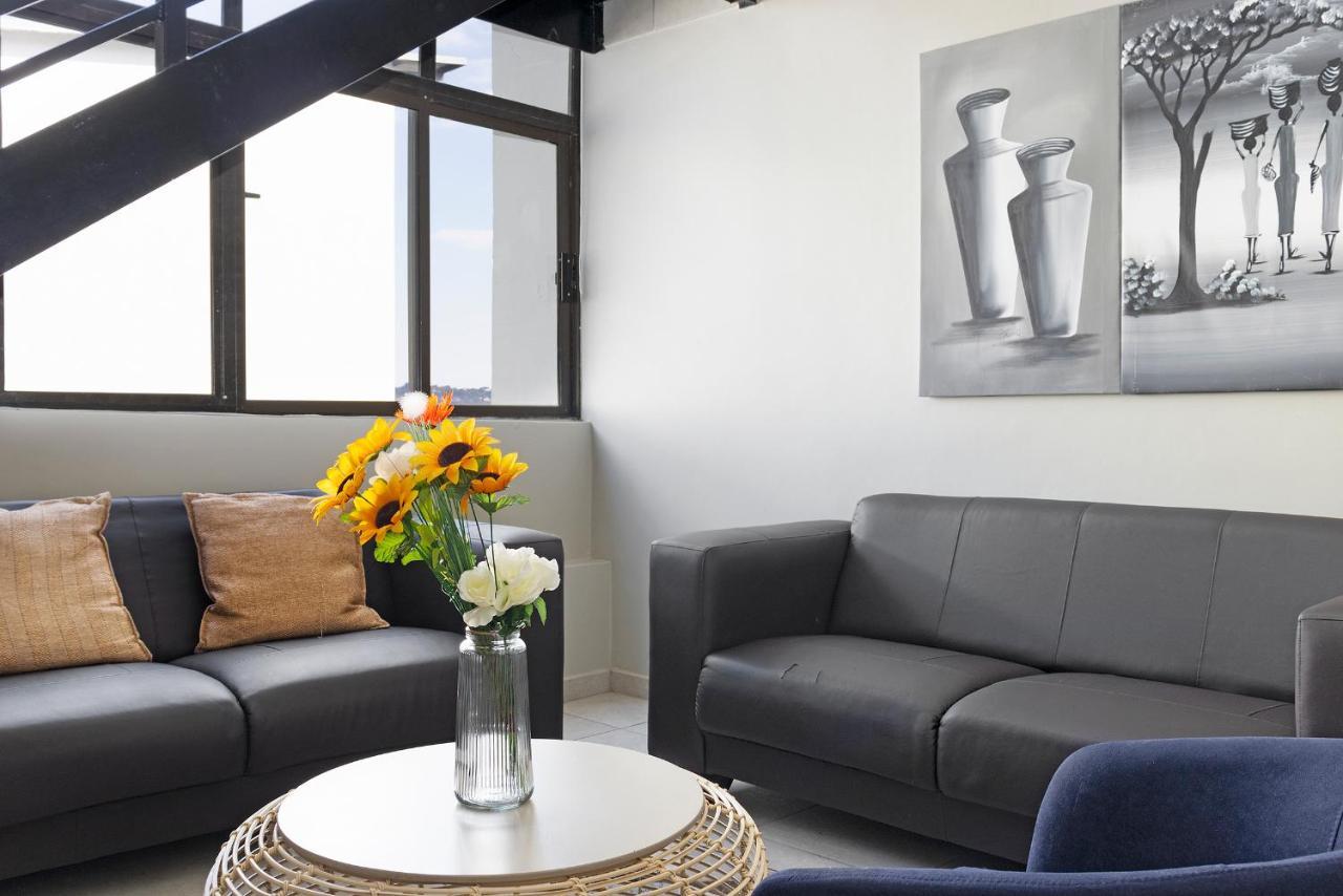 Urban Oasis Apartments At The Bolton Johannesburg Kültér fotó