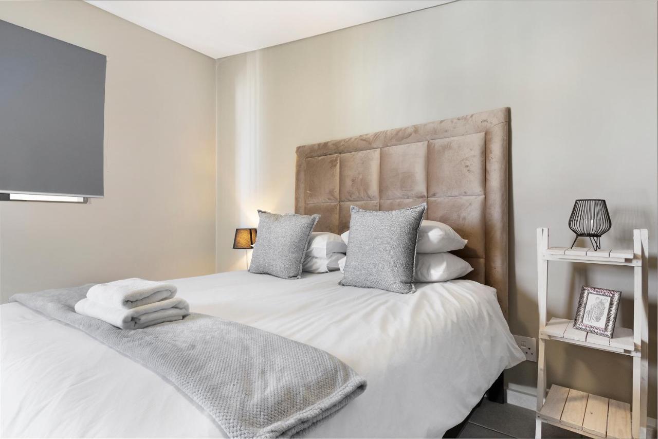 Urban Oasis Apartments At The Bolton Johannesburg Kültér fotó